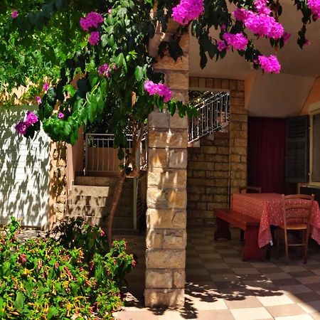 Apartmani Leon Biograd Na Moru Zewnętrze zdjęcie